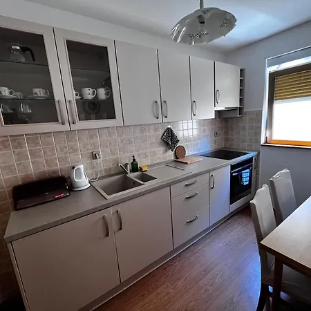 Apartment Mila *