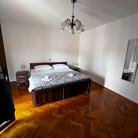 Mila Apartment *