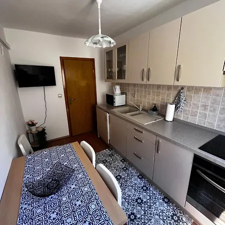 Apartment Mila *
